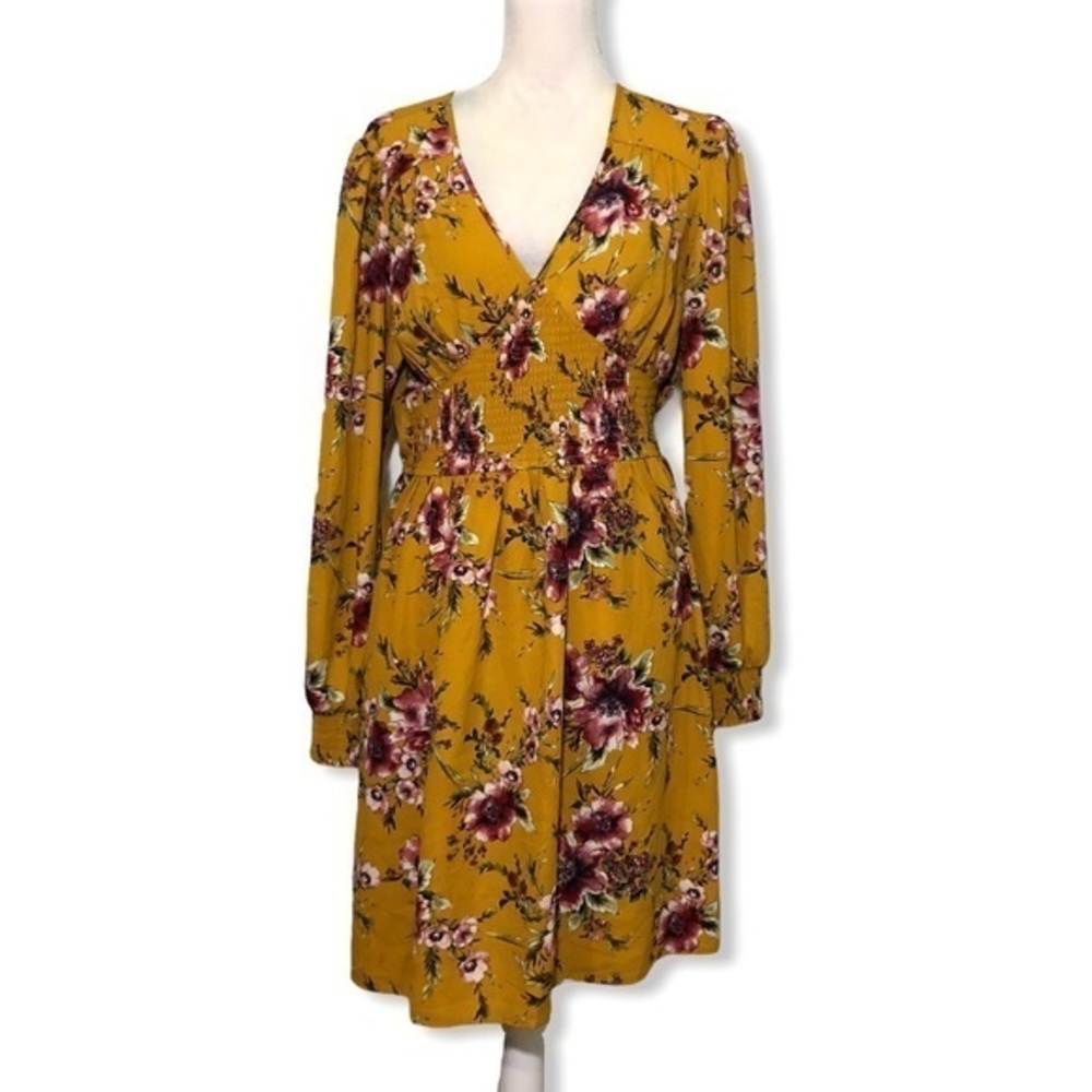 CLEARANCE NWOT Gold Yellow Floral Long Sleeved Smocked Dress